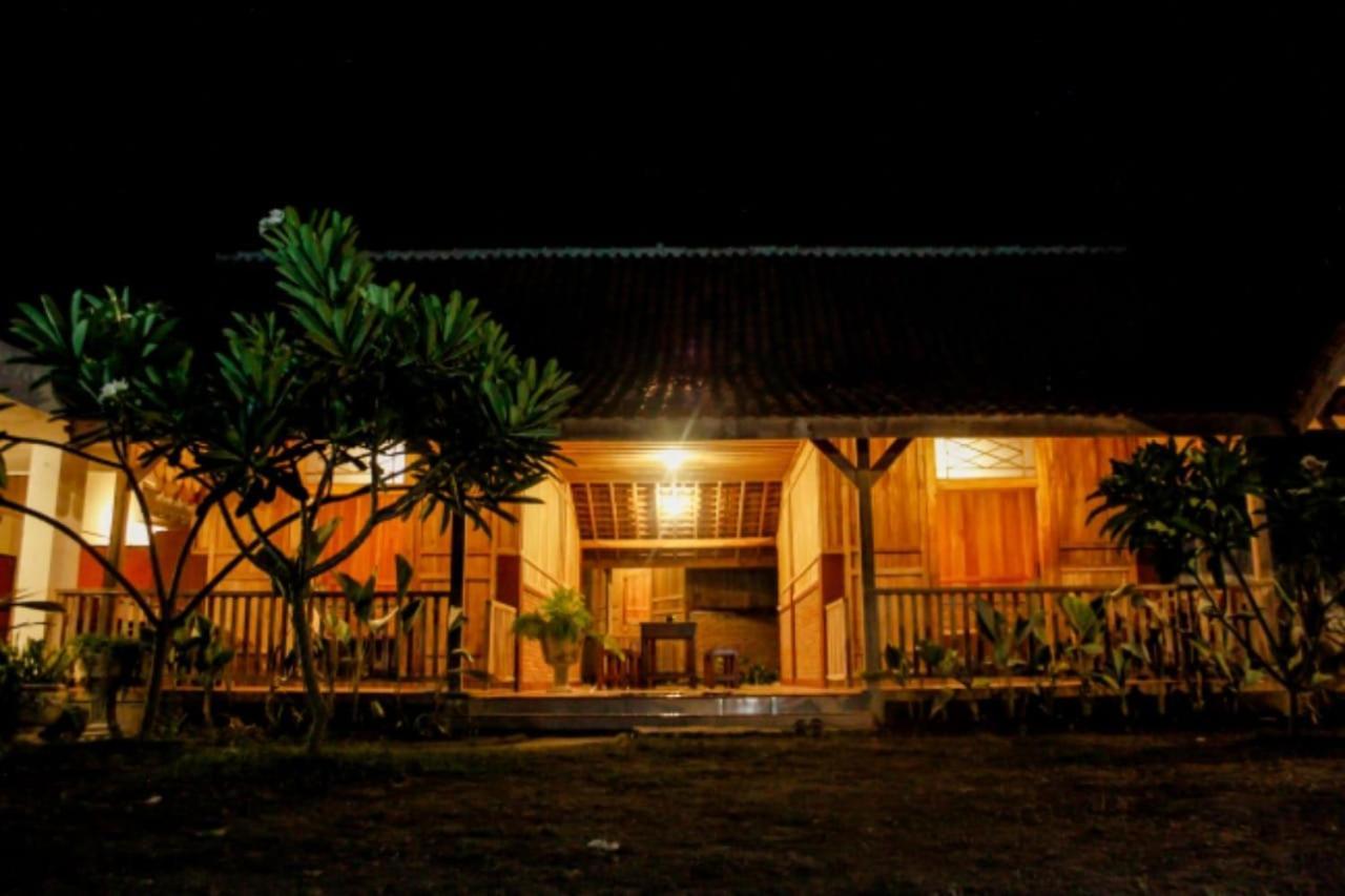 Pinarak Homestay Banyuwangi  Bagian luar foto